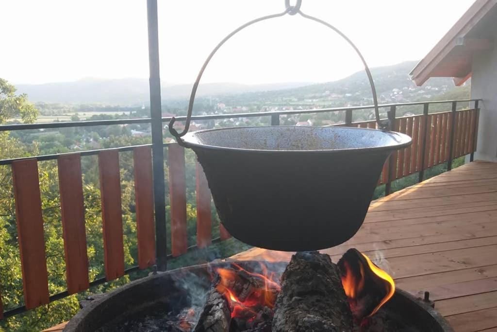 Toelgyerdo Apartman Veroce Экстерьер фото