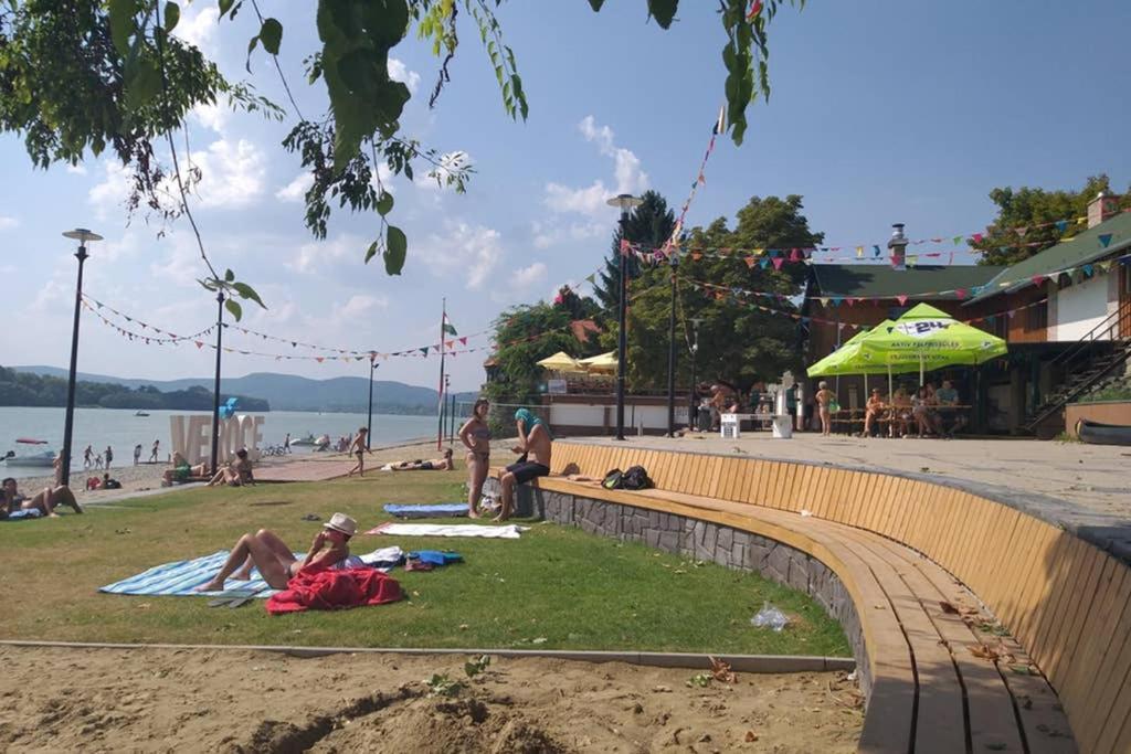 Toelgyerdo Apartman Veroce Экстерьер фото