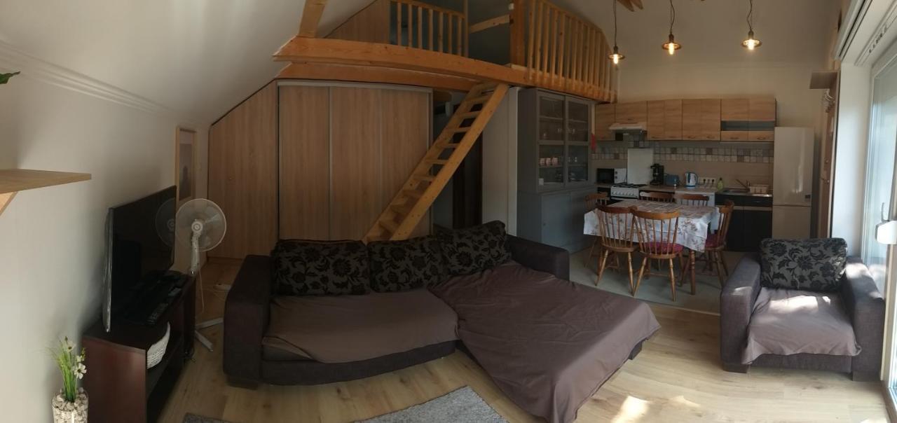 Toelgyerdo Apartman Veroce Экстерьер фото